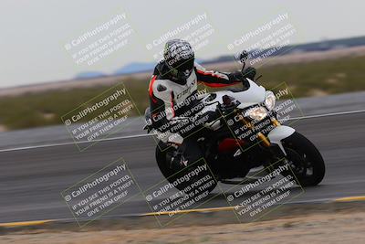 media/Jan-14-2023-SoCal Trackdays (Sat) [[497694156f]]/Turn 11 Inside (950am)/